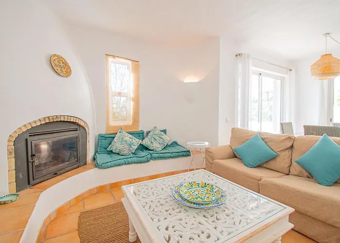 C63 C63 Quinta Do Paraiso Casa vacanze *